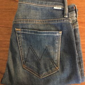 Highly-rated MOTHER Jeans The Weekender Bootcut